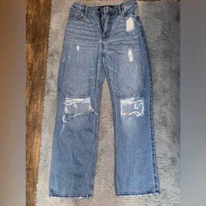 Hollister Ultra High-Rise Dad Jean